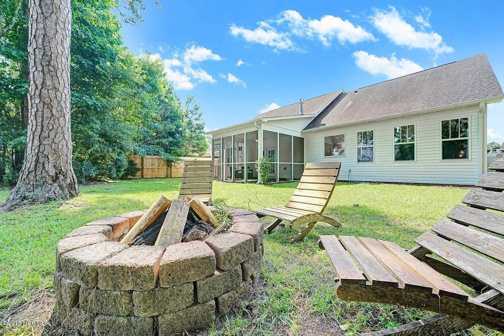 Have Your Cake And Eat It To. 115 Yaupon CT, Hampstead, NC