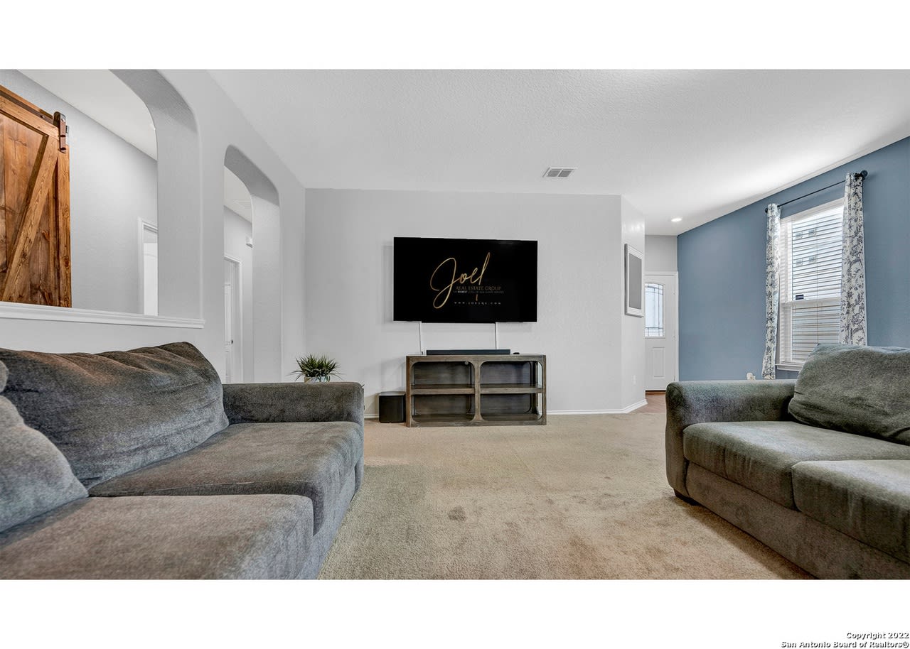 10127 Overlook Cyn