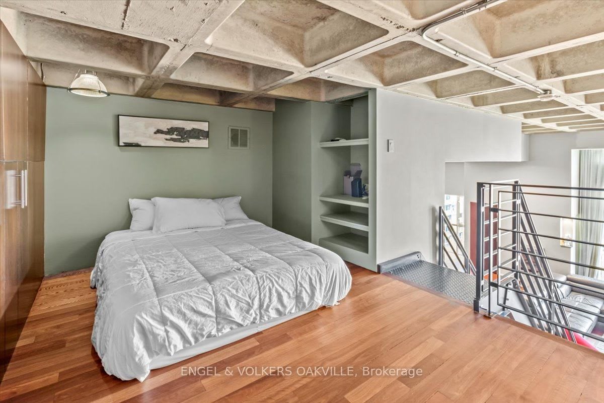 INVESTMENT PENTHOUSE LOFT 