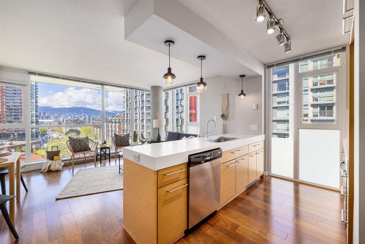 505-2770 Sophia St