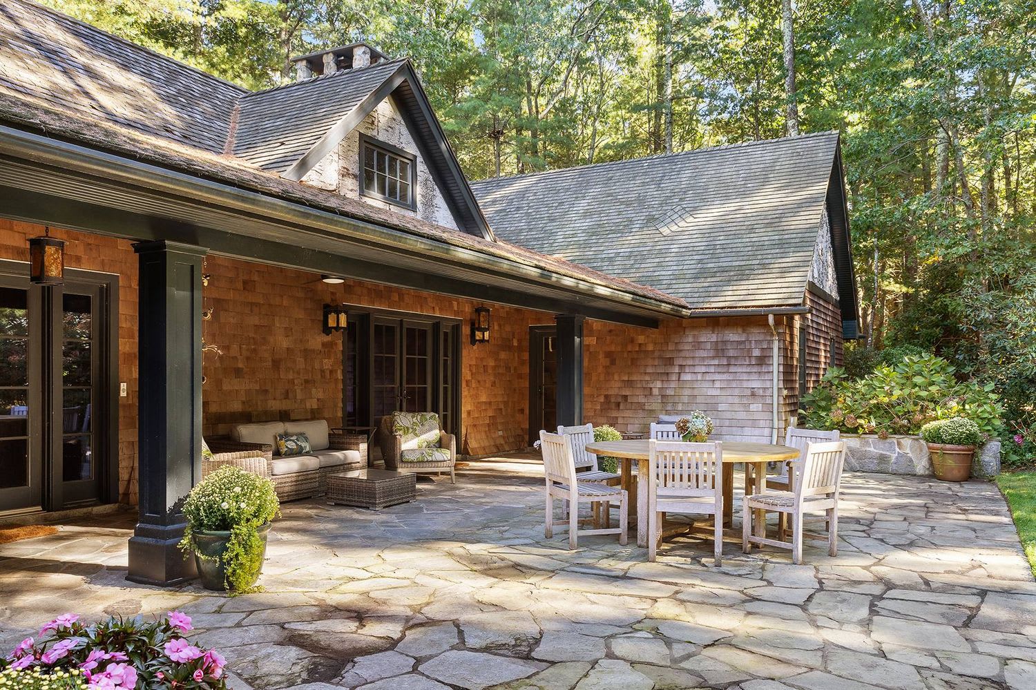 An Arts & Crafts Masterpiece in East Hampton