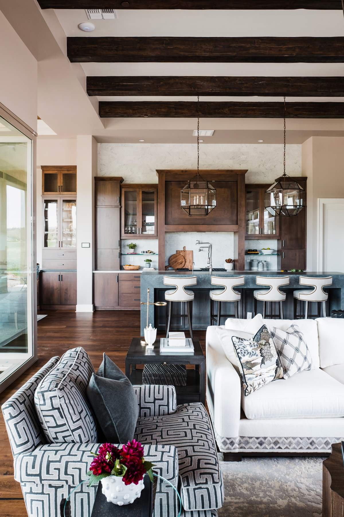 House Tour: East Meets West