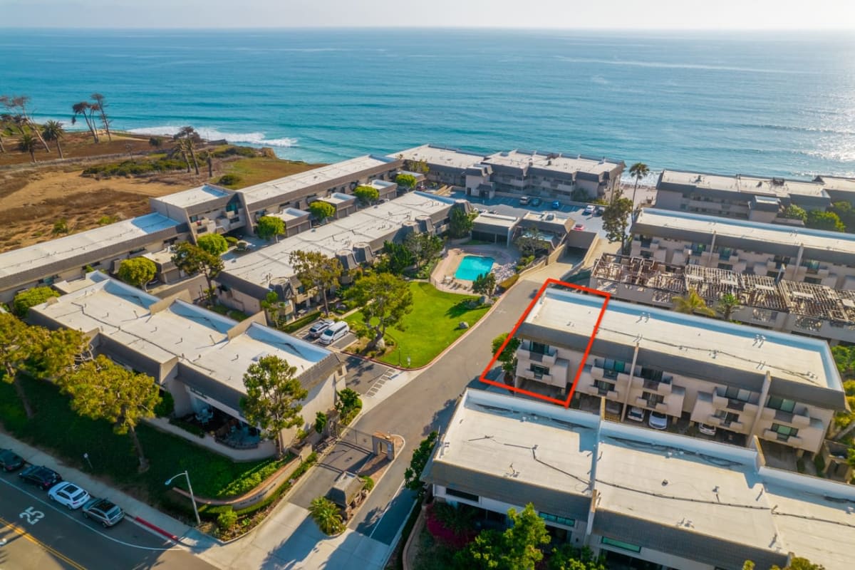 769 Ocean Surf Dr
