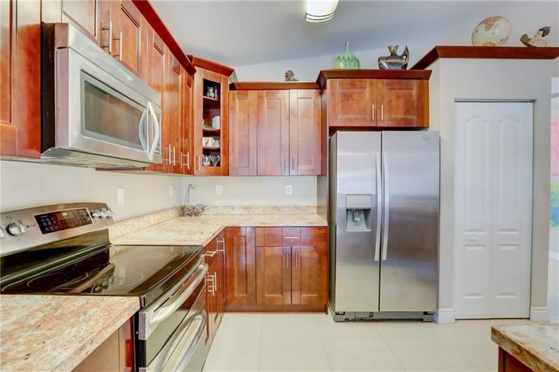 1496 SW 29th Ter