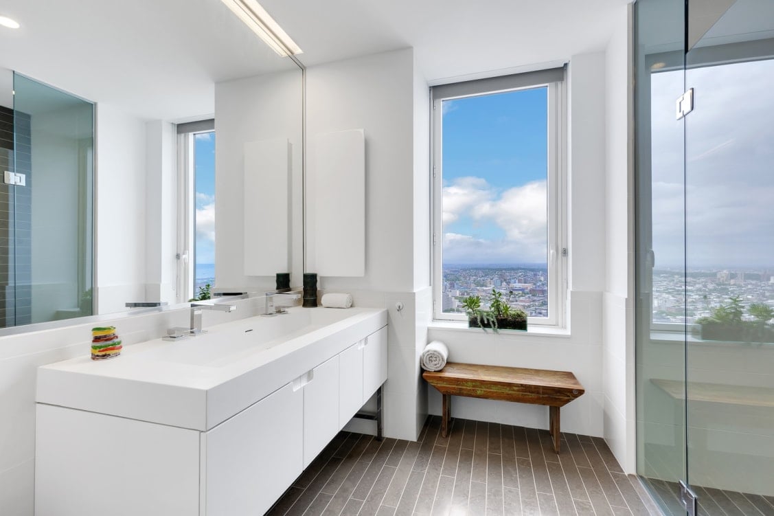 388 Bridge Street, Unit PH46C
