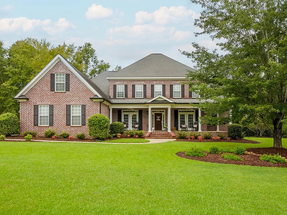 355 Gardenia Dr