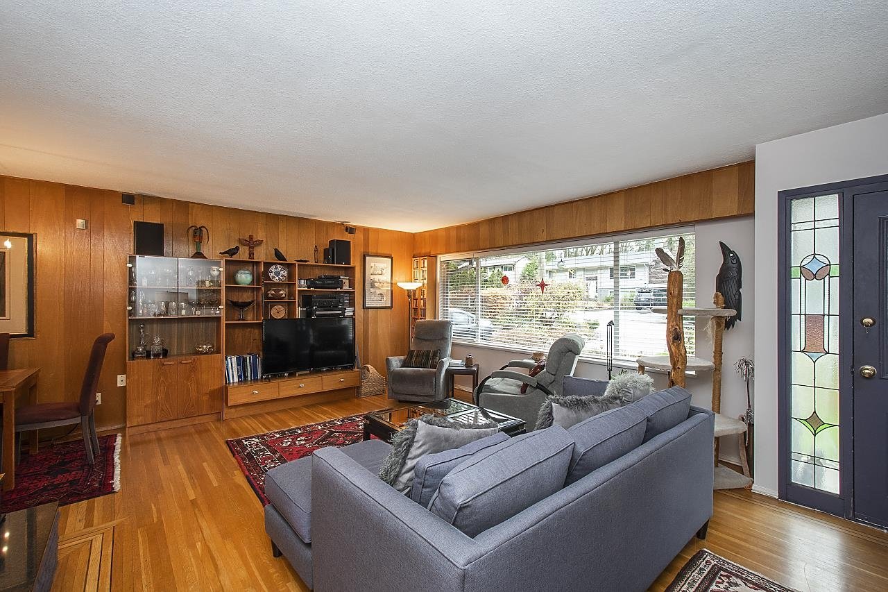 1669 Arborlynn Dr