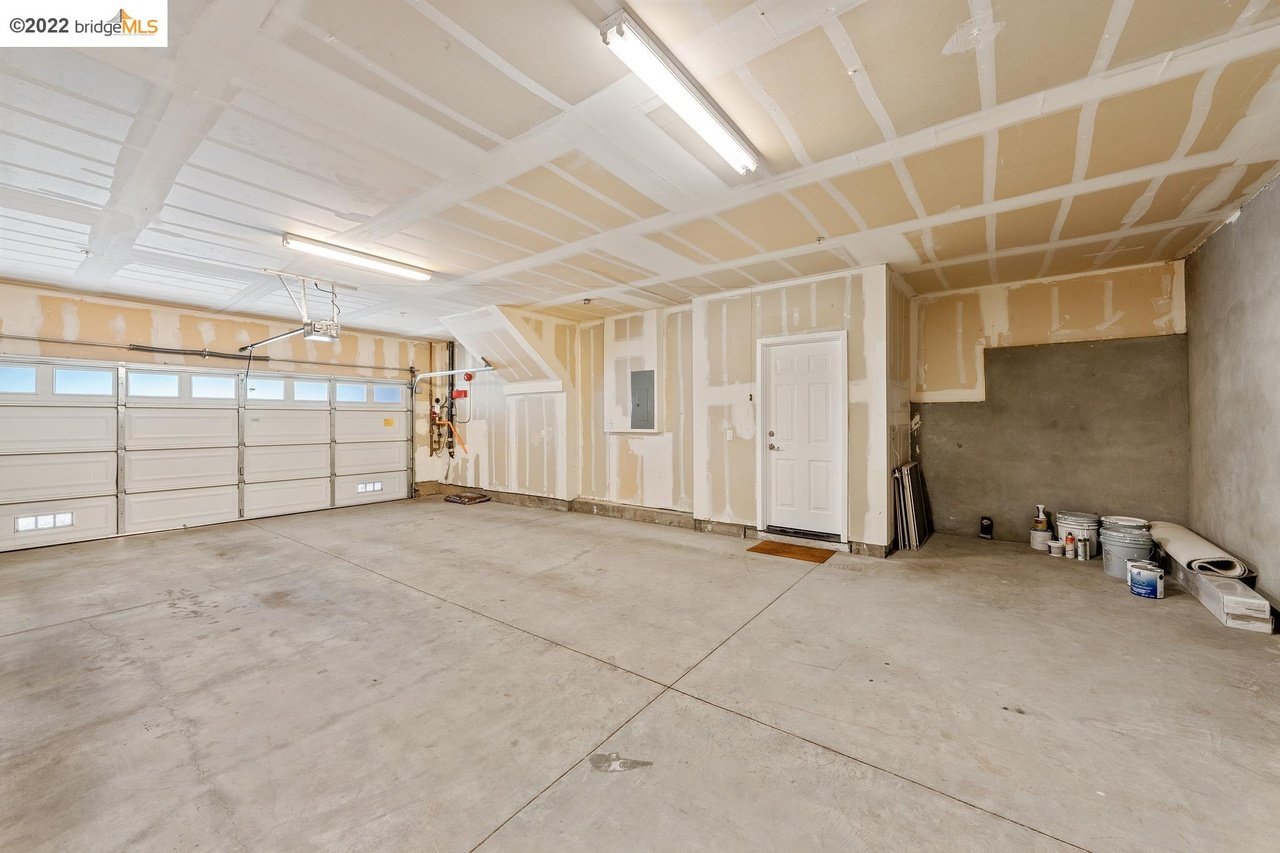 6005 Old Quarry Loop