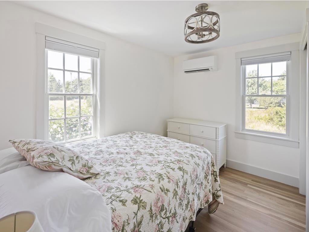 81 Herring Creek Rd