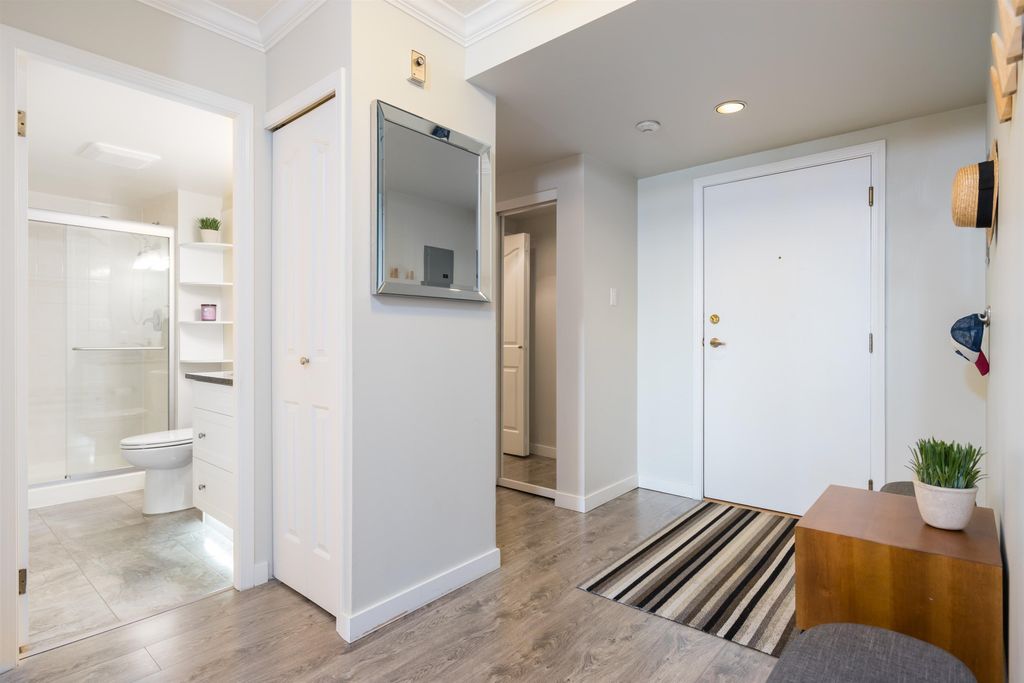 1245 Quayside Dr, #1805