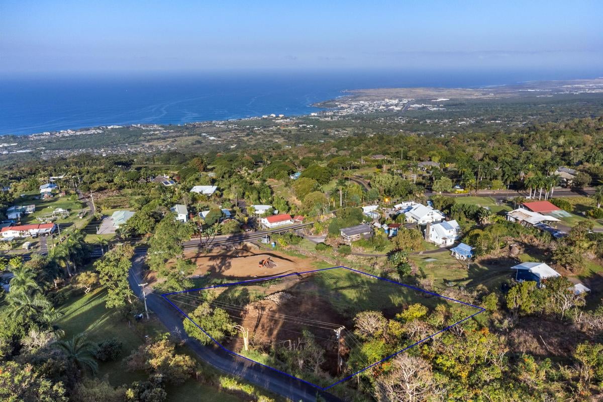 76-1015 WAIONO RANCH RD.