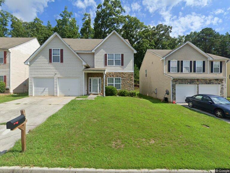 2440 Quincy Loop