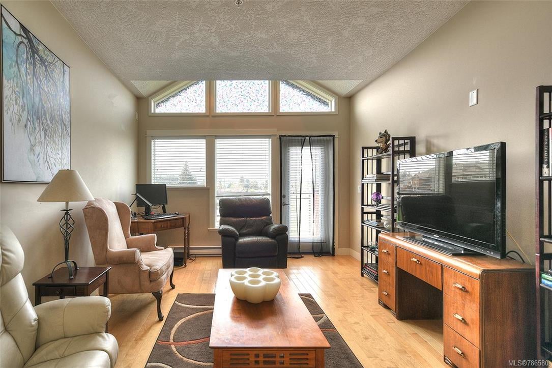 415-2710 Jacklin Rd, Langford