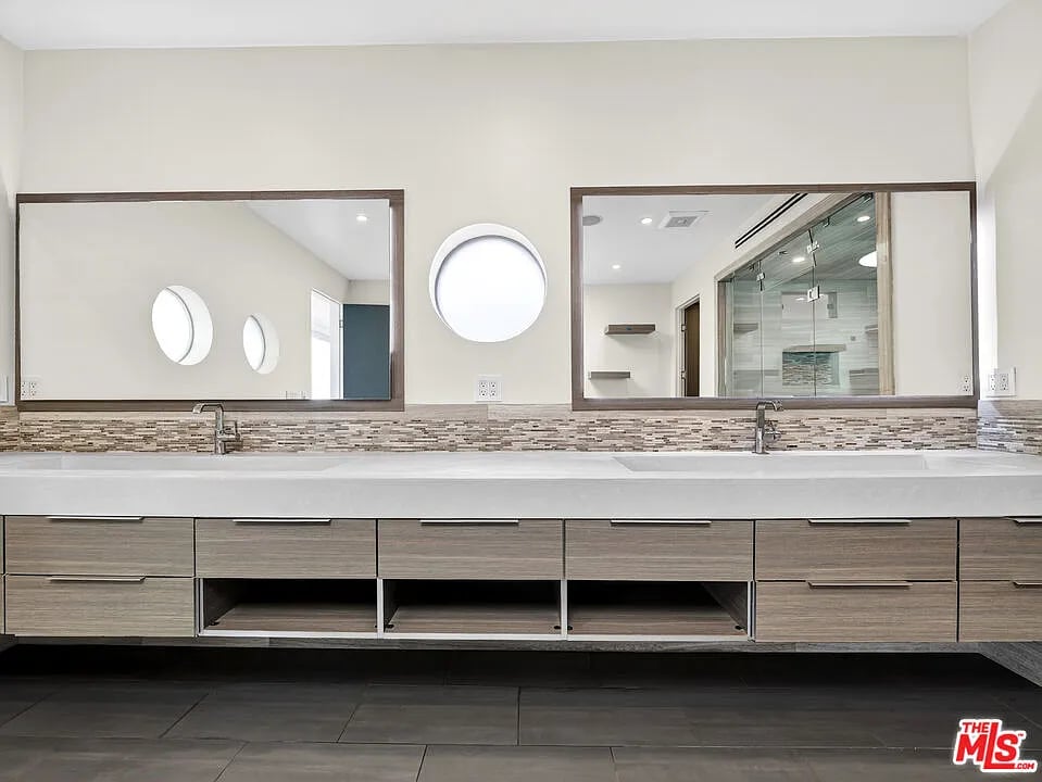 770 Paseo Miramar