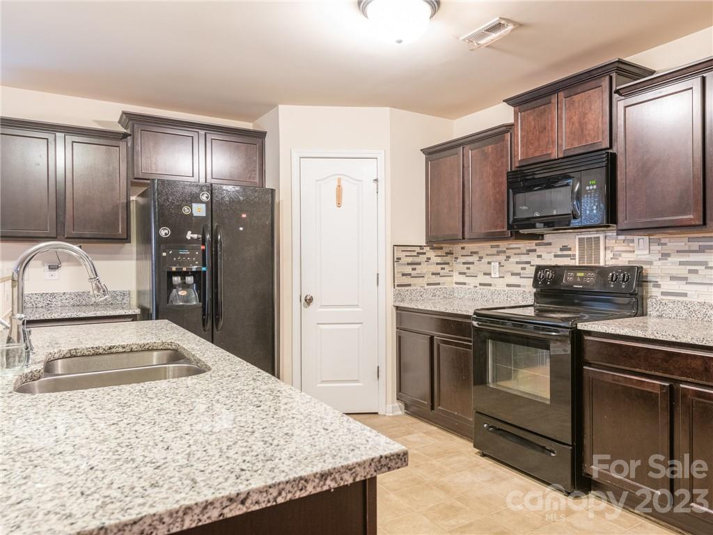 2332 Richard Rozzelle Dr