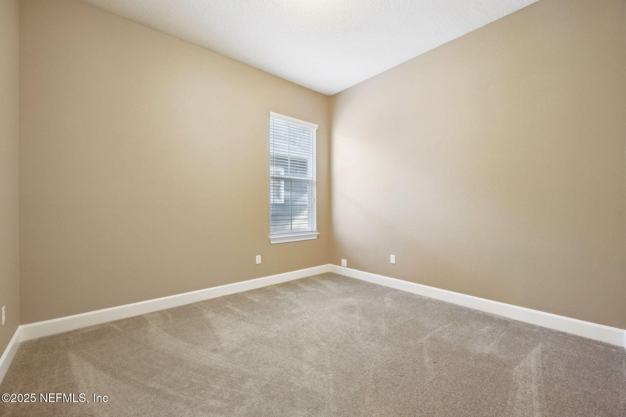 1479 Shadow Creek Dr