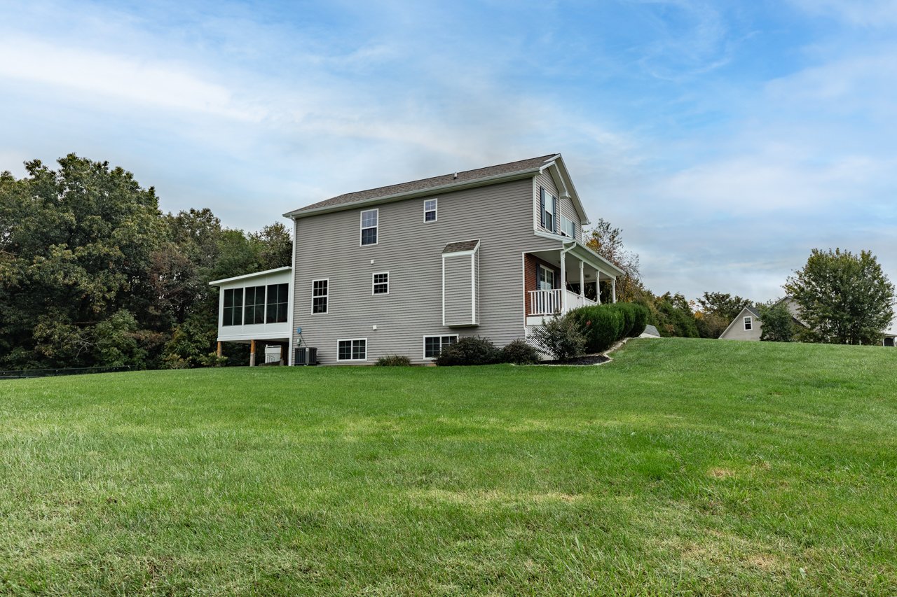 125 Grace Court