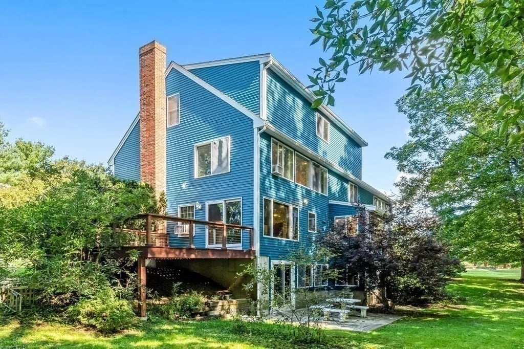 4 Great Meadow Rd