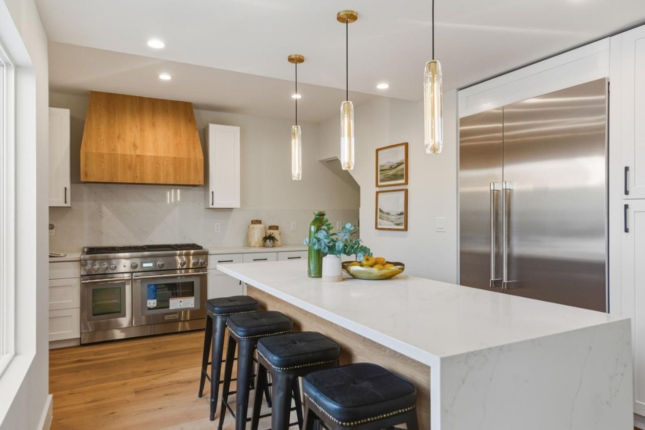 1116 Glenwood Dr, Millbrae