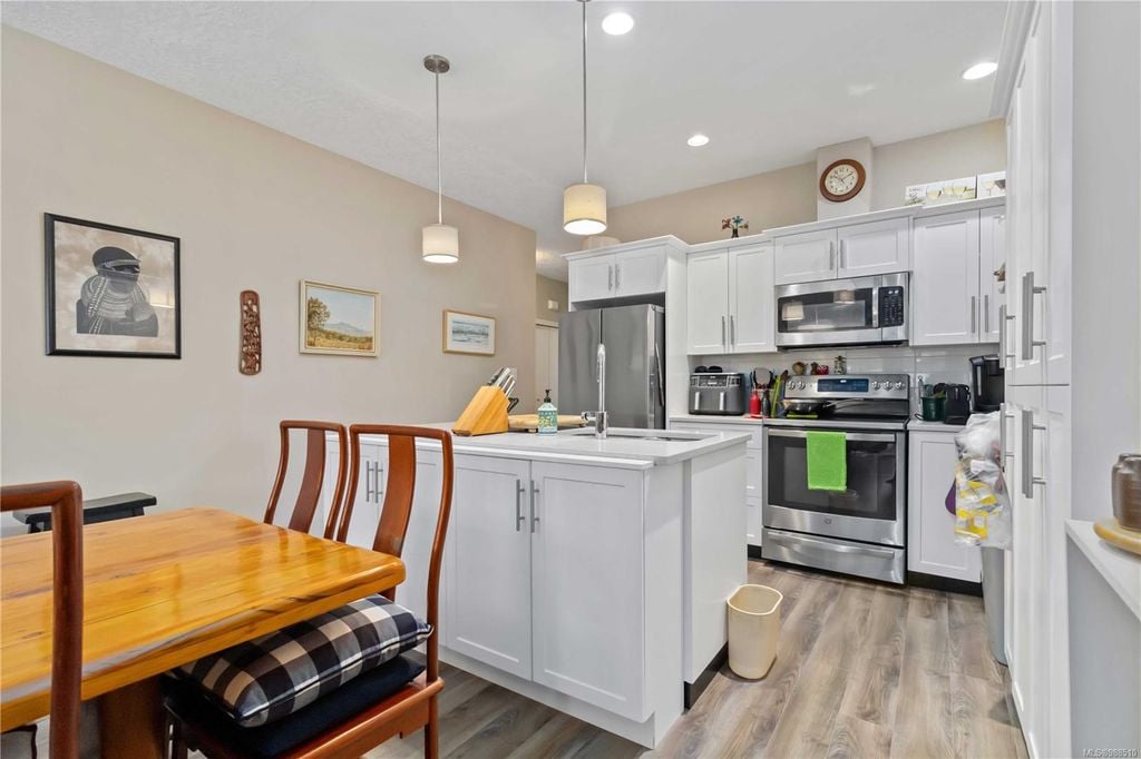 2471 Fern Wy