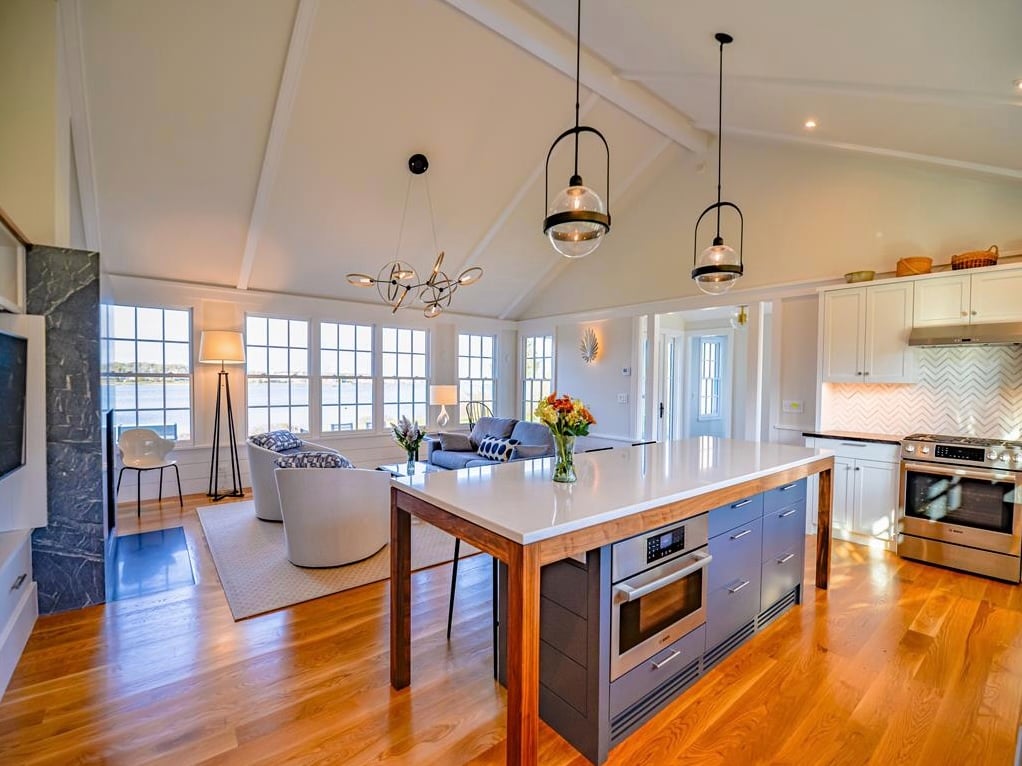 26 Hines Point