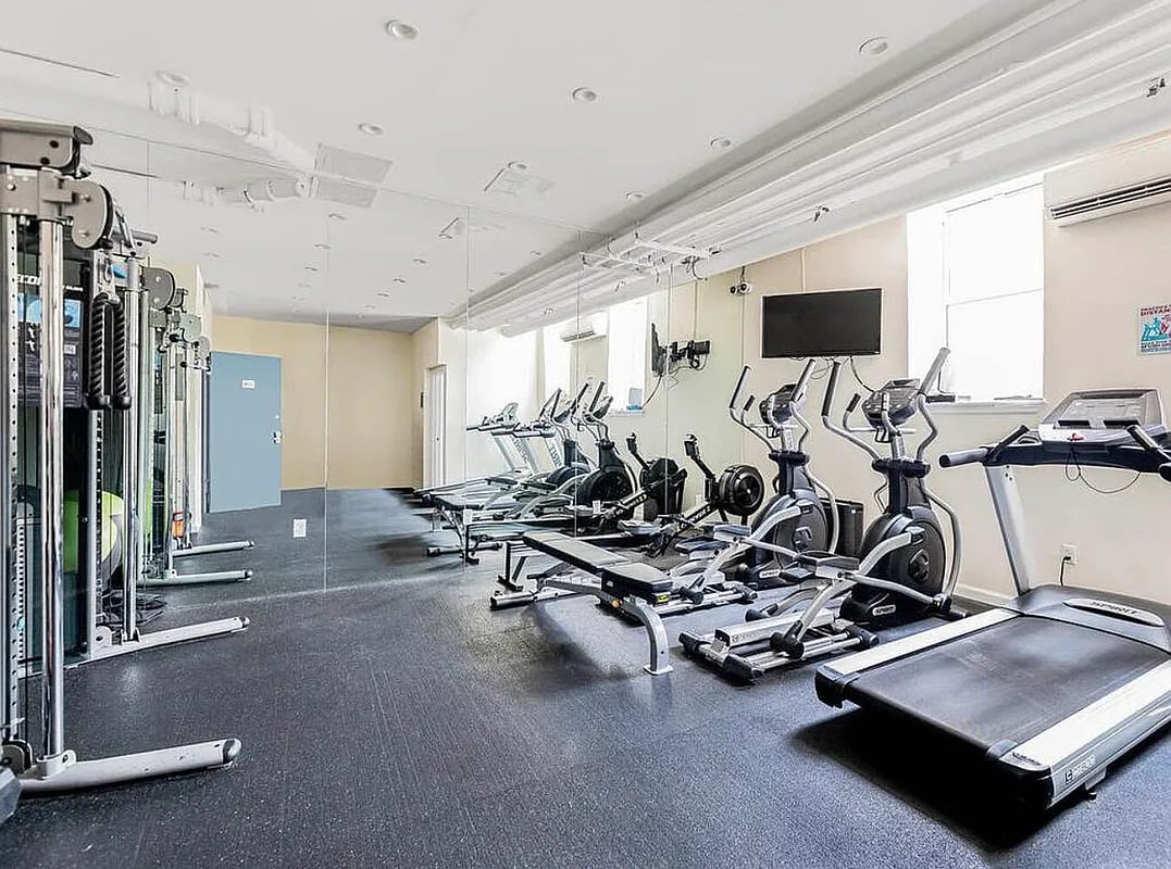 3636 Fieldston Rd #5B