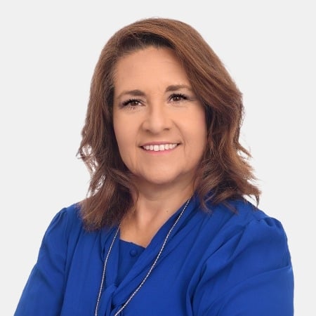 Cathy Carter Surfside Beach, TX Real Estate Agent Headshot