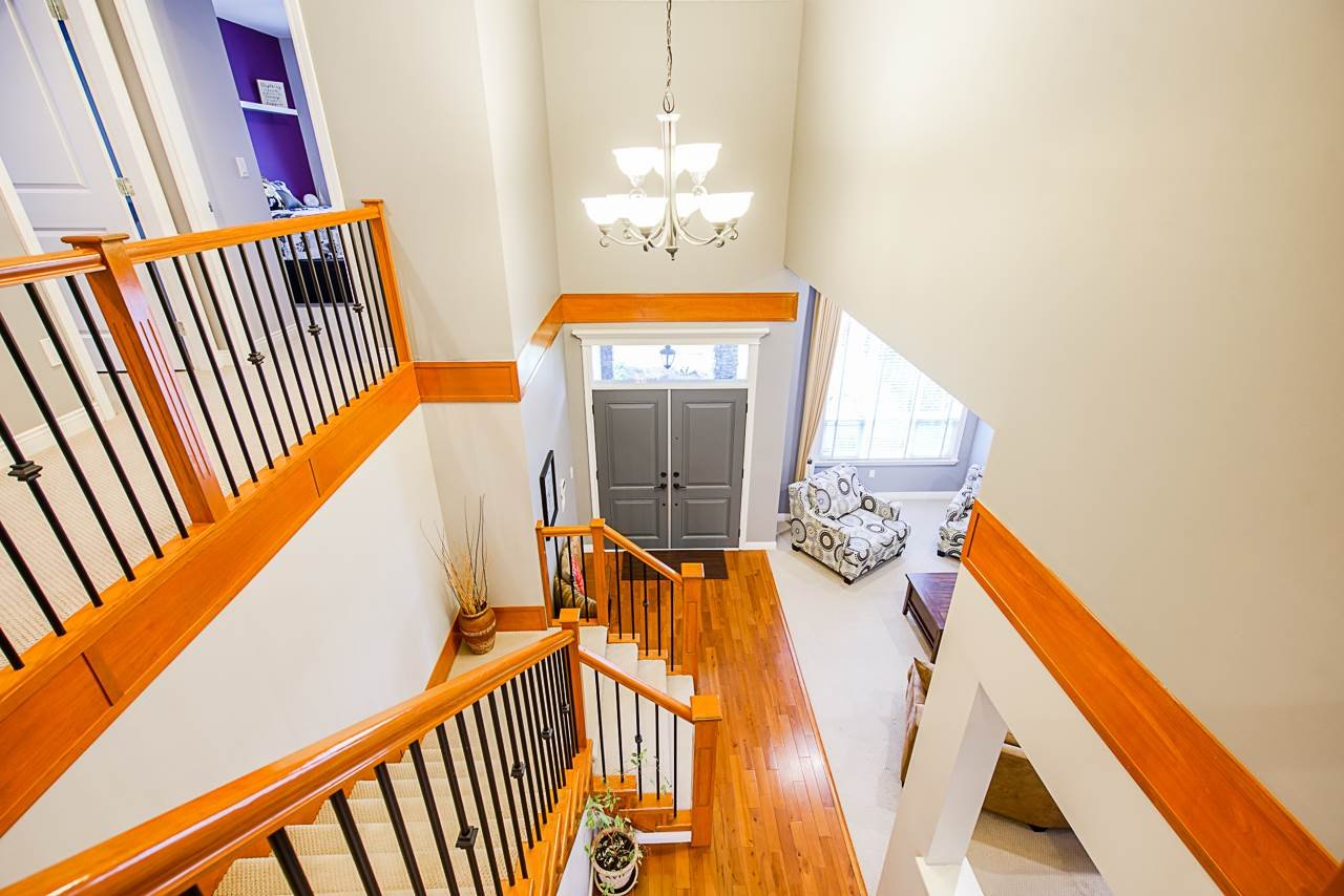 6056 164 St