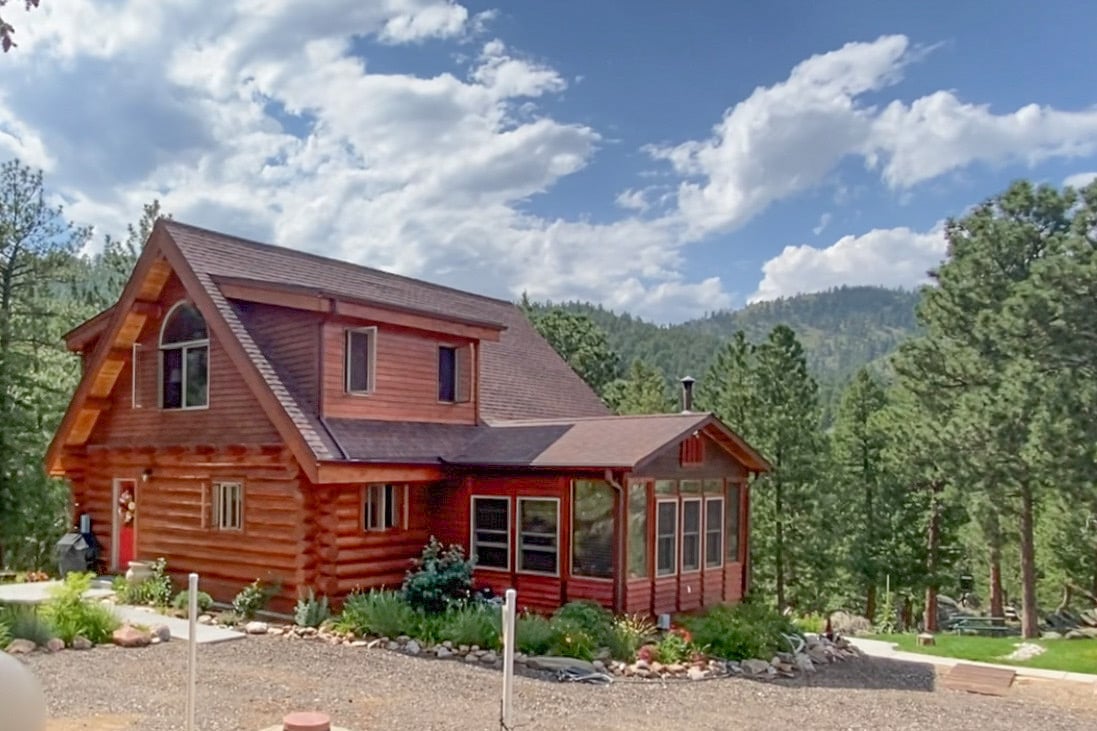 911 Sawmill Road