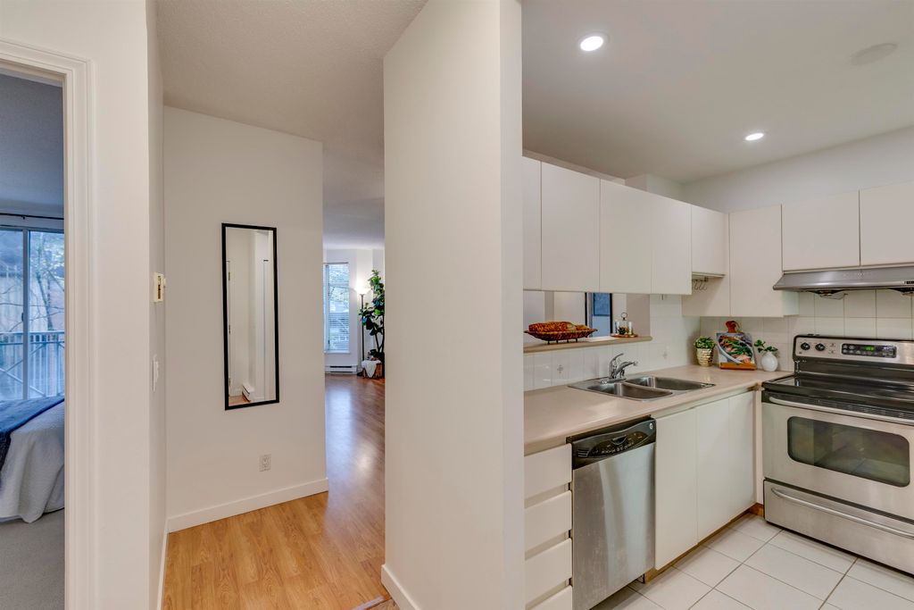 2628 Ash St, #207