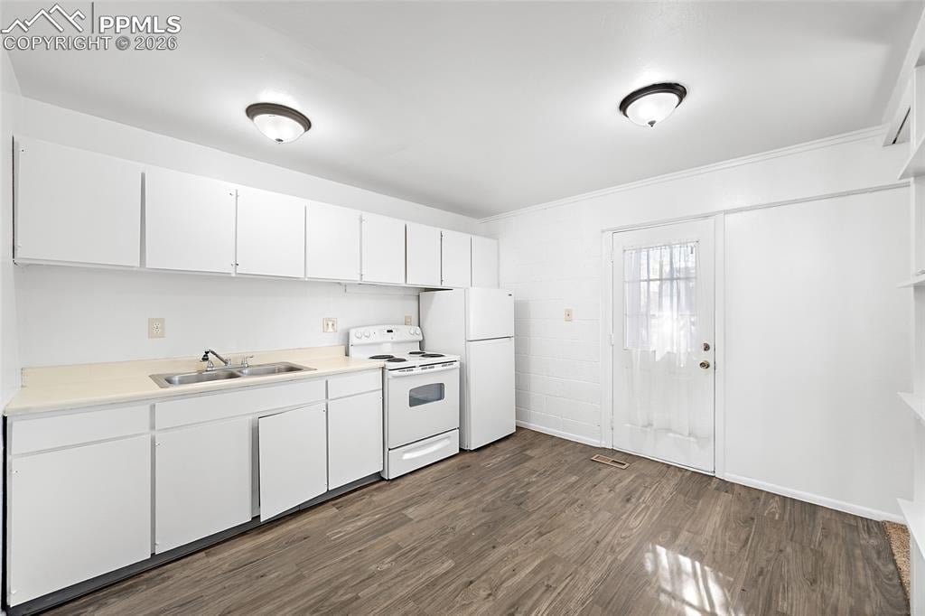 357-359 Fairway Street