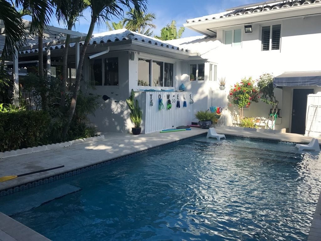 Davis Harbor Dream House Lists by Fabrizio Cacciatore!