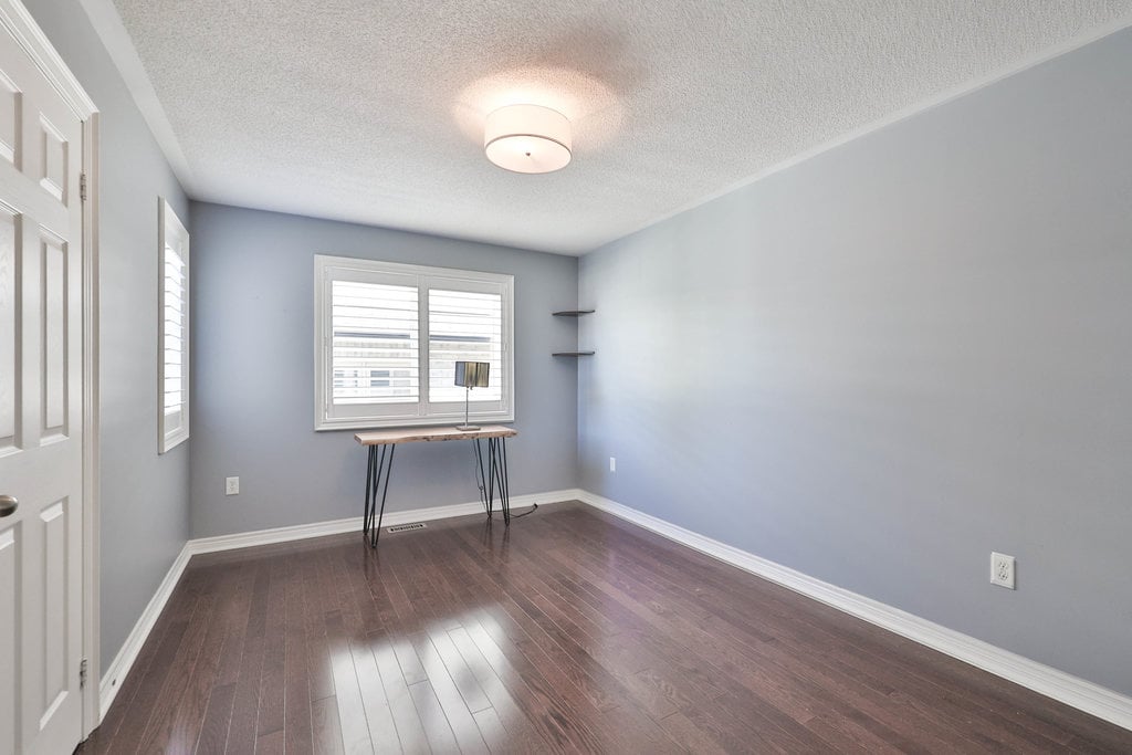 2151 Bingley Cres