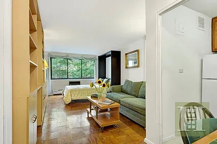 16 West 16th Street 2KS