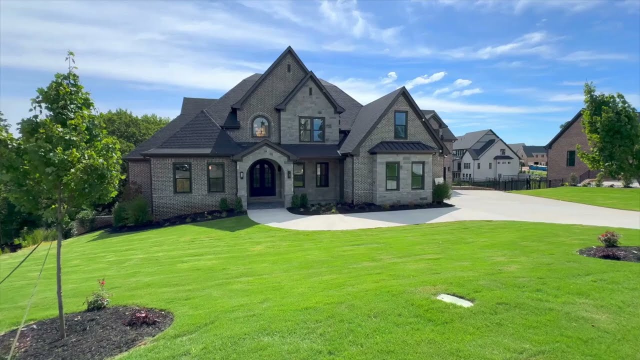 What Makes This Buford Estate So Different? | Inside Bethany Estates