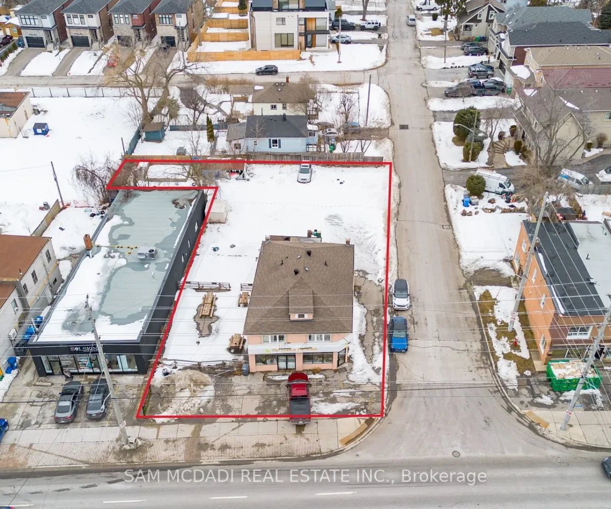 735 Lakeshore Rd E, #733