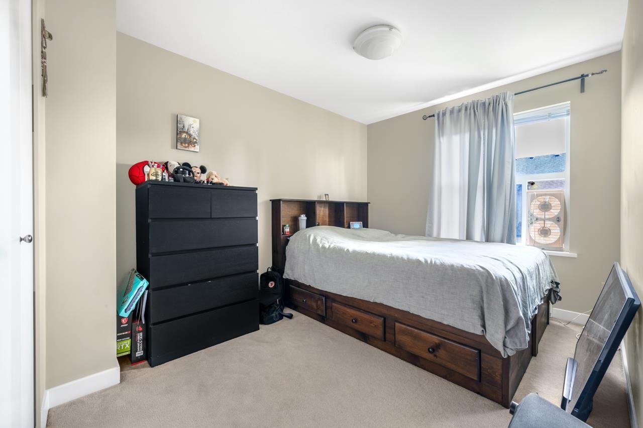 23-5988 Lancing Rd