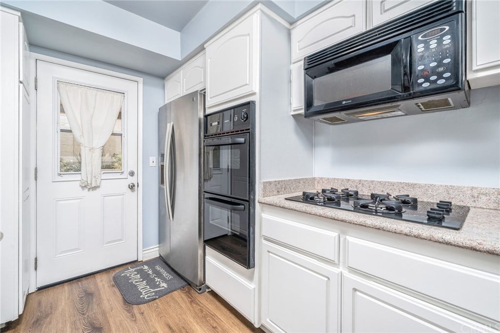 4053 N Santa Lucia St