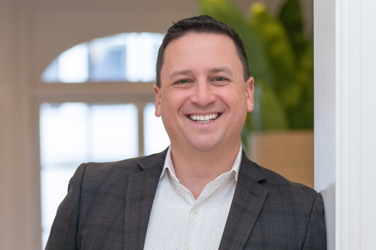 With Over $1B+ in Sales & #1 Buyers Team In San Francisco: Meet Aaron