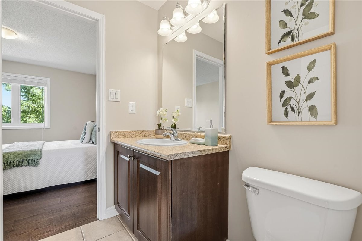 2383 Calloway Dr, Oakville