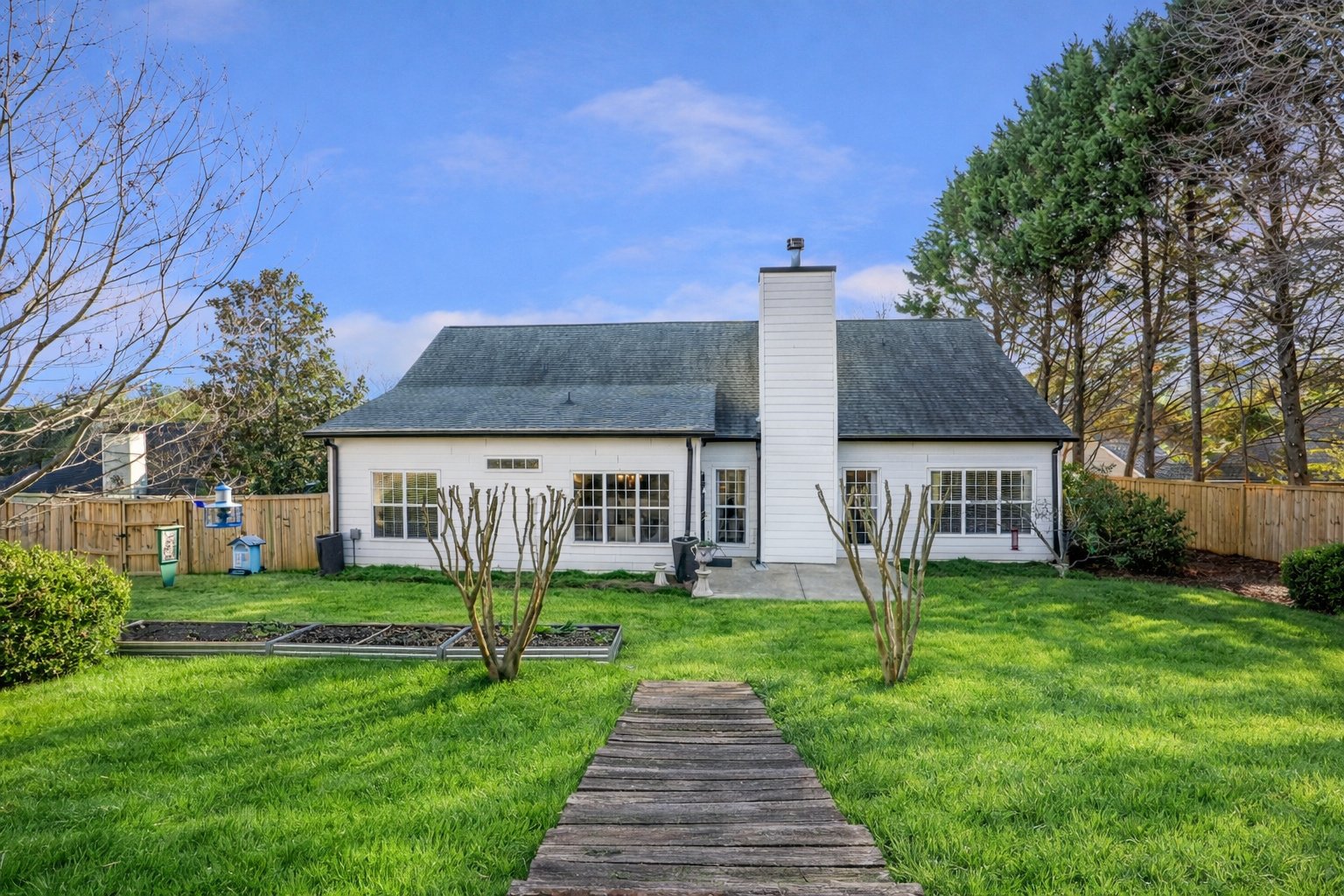 1075 Julius Drive