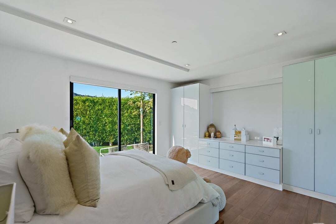 Pristine Lodge