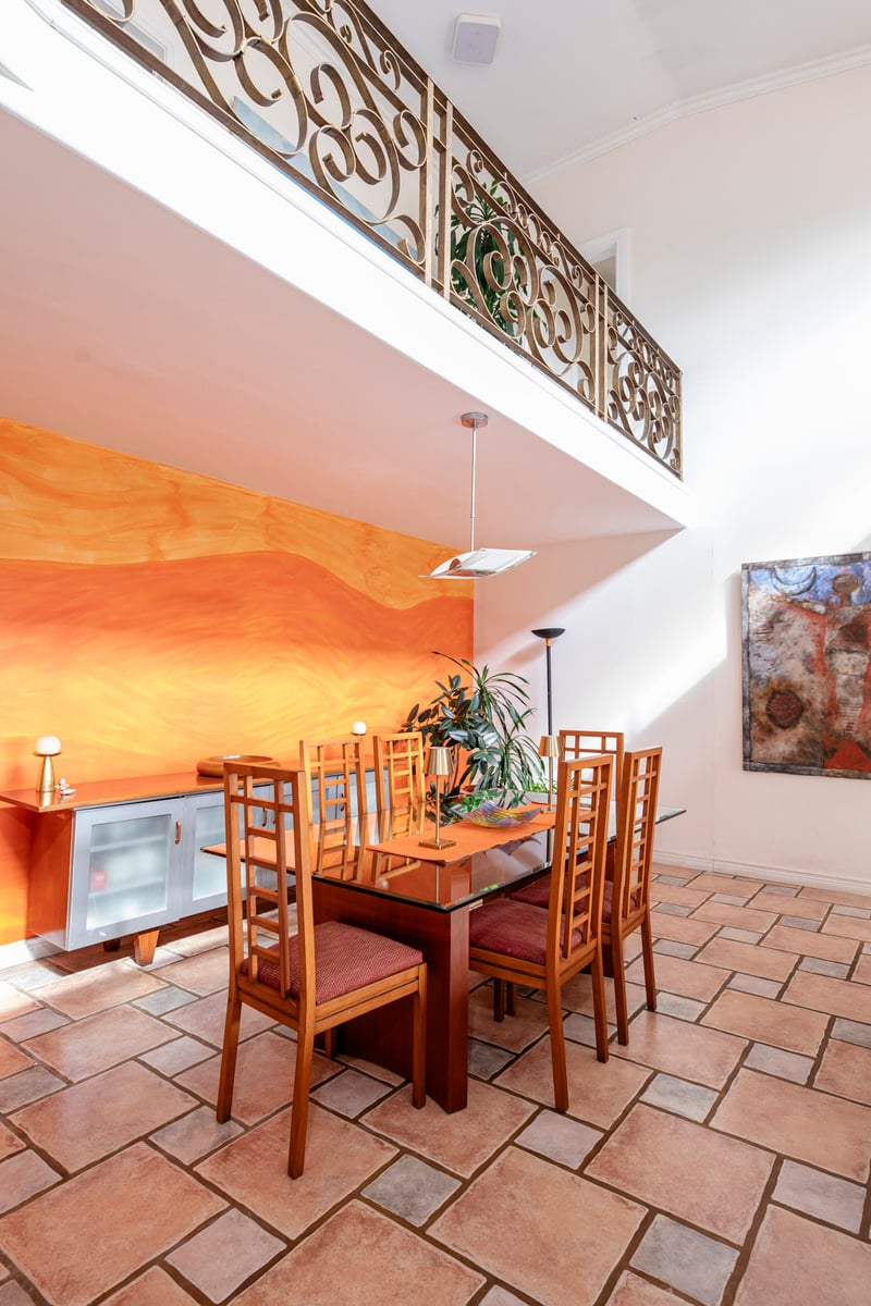 Artistic Mountain View Home, Santa Ana, San Jose