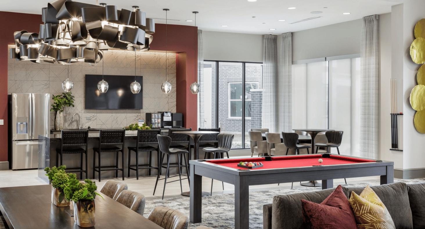 Enjoy up to 10 Weeks base rent FREE!