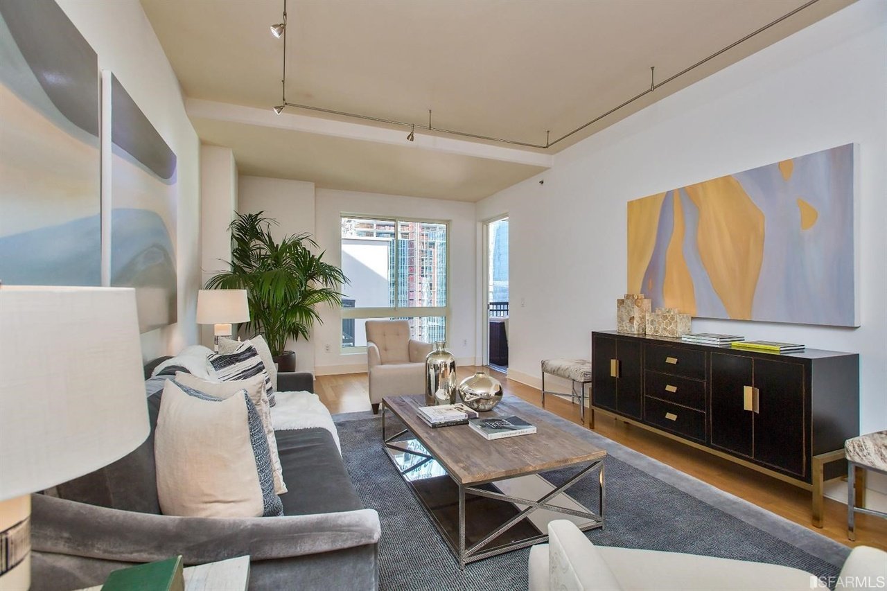 50 Lansing St #701
