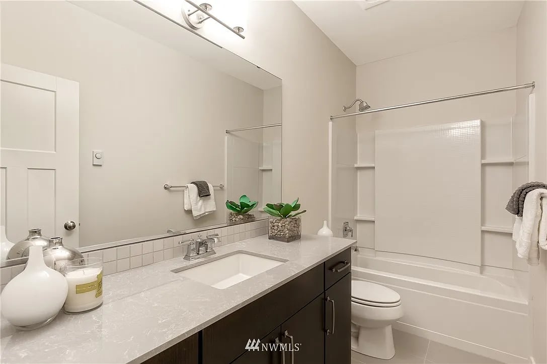 20317 8th Ave NW, #5