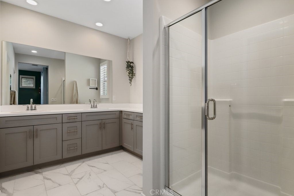 108 Alienta Ln
