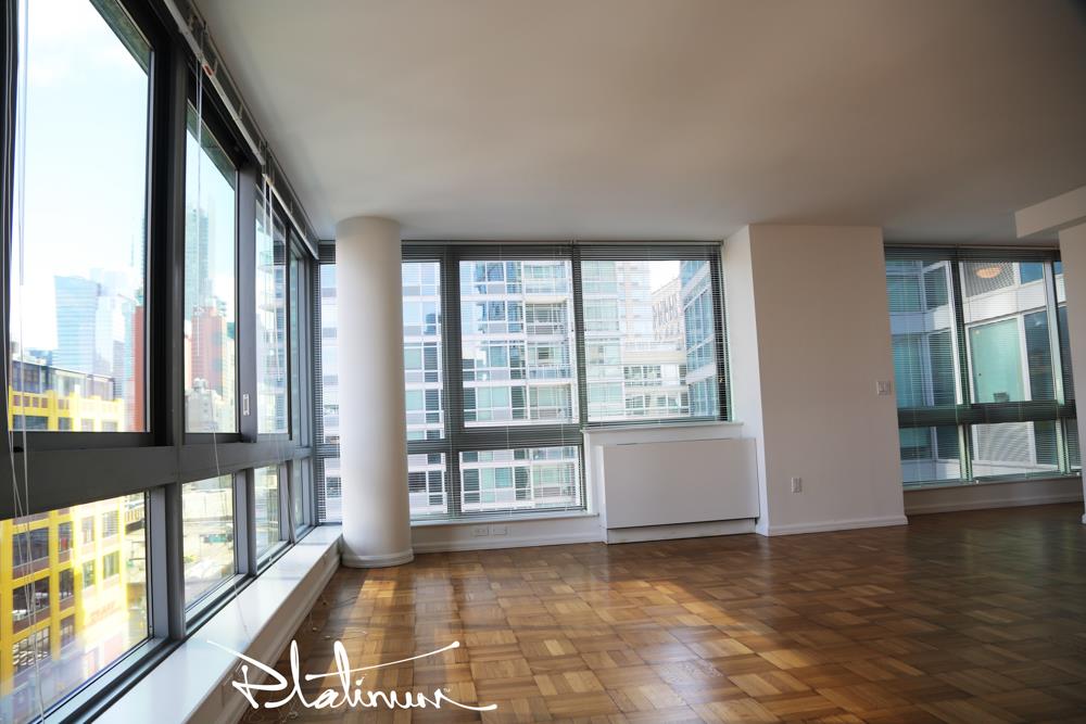 505 West 37th Street, Apt 34D