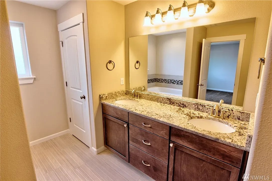 89 Manzanita Dr