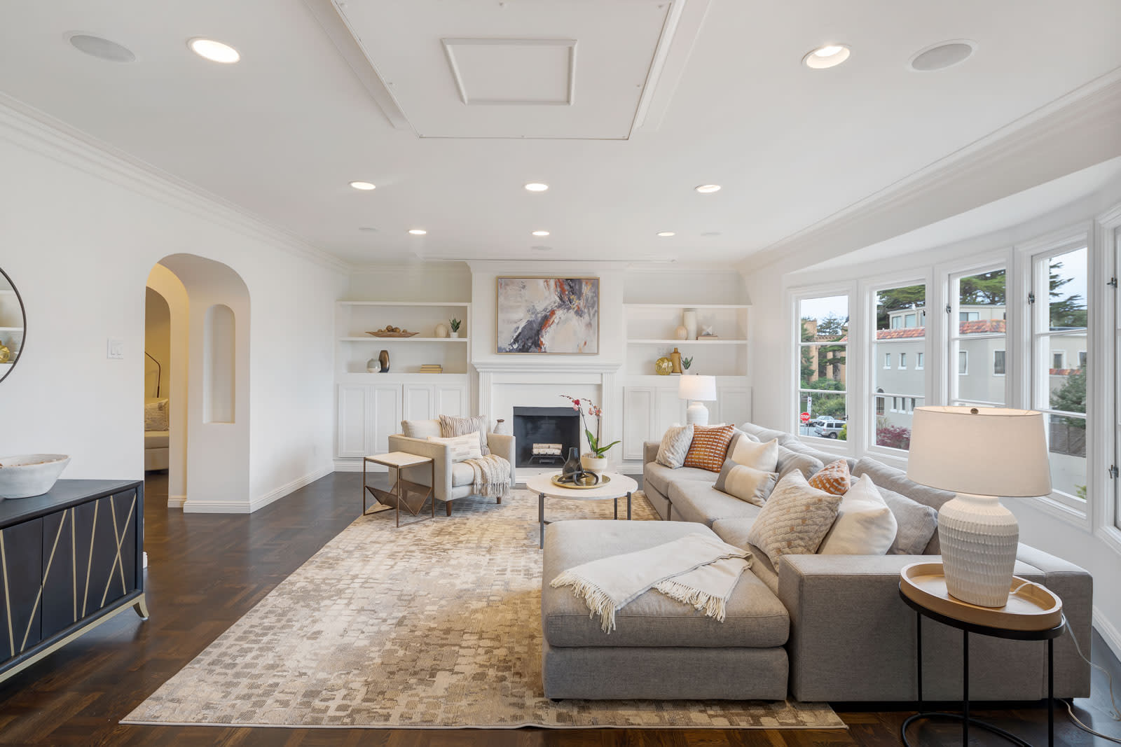 2257 Beach